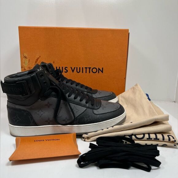 Louis Vuitton Trainer Sneaker Rivoli Boot High Top US 8.5 Mens Monogram Eclipse - Picture 1 of 11